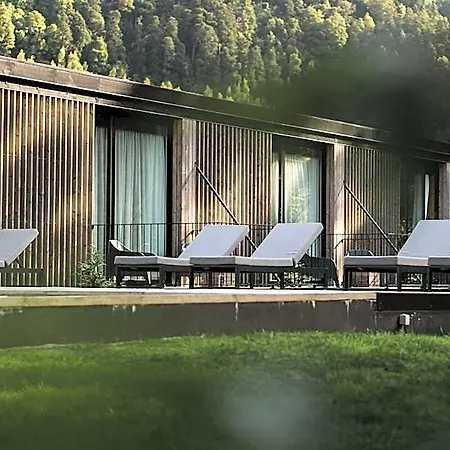 Bed & Breakfast Landescape Furnas (Azores)