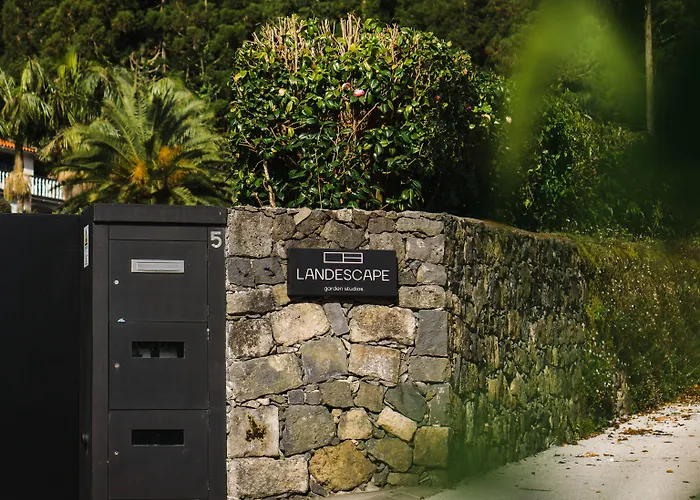 Landescape Bed & Breakfast Furnas (Azores)